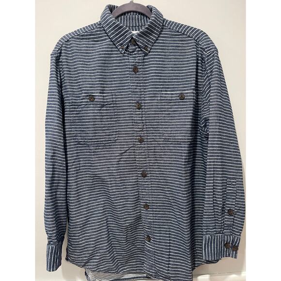Duluth Denim Button Up Shirt Men’s Medium Blue  Striped Long Sleeve‎ Two Pockets - Picture 4 of 7
